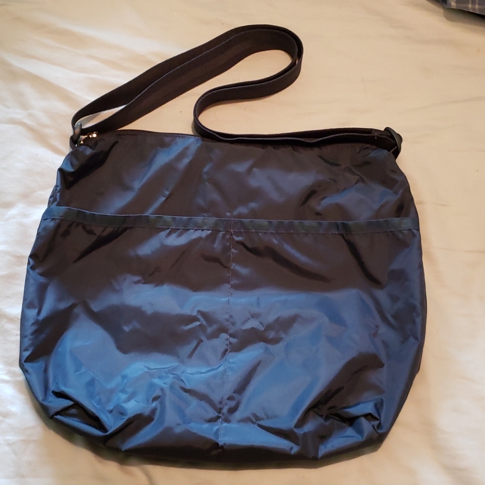 New w/o tag LeSportSac crossbows bag